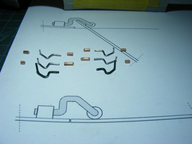Aproveitei um tutorial de um automodelista que começou há uns bons anos atrás um Ferrari, para fazer este esquema de abertura de porta.