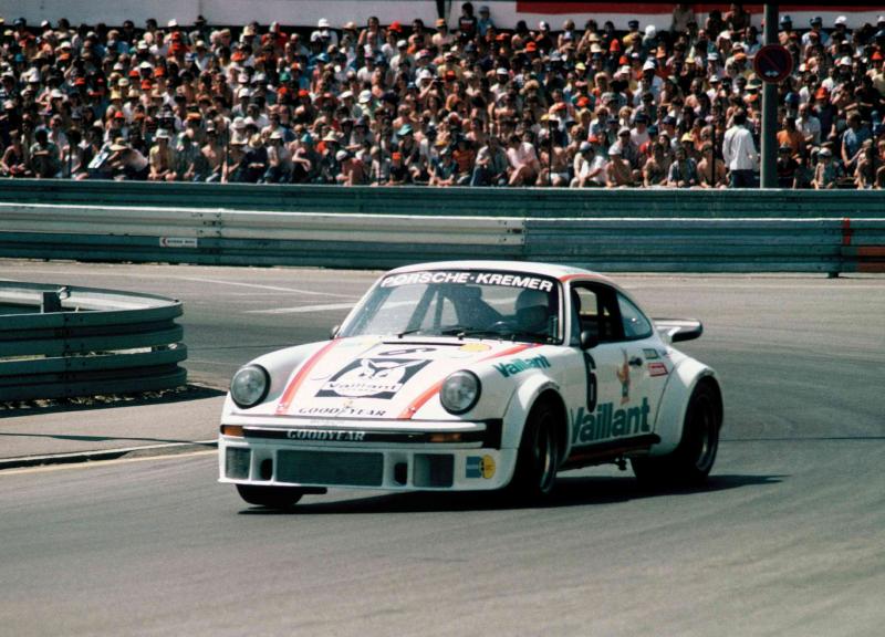 Porsche 934_Norisring 76_BW_002.jpg