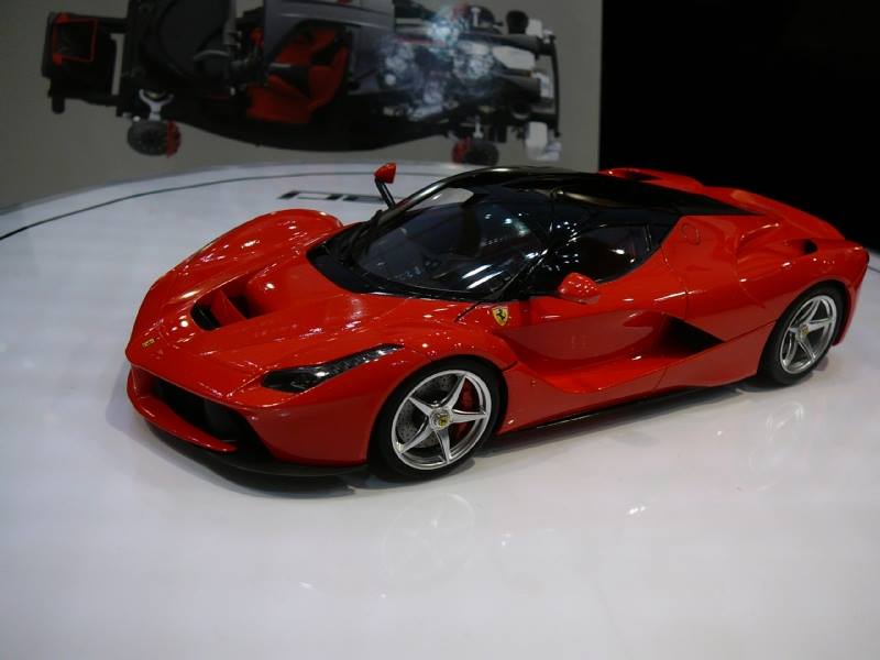 tamiya laferrari.jpg