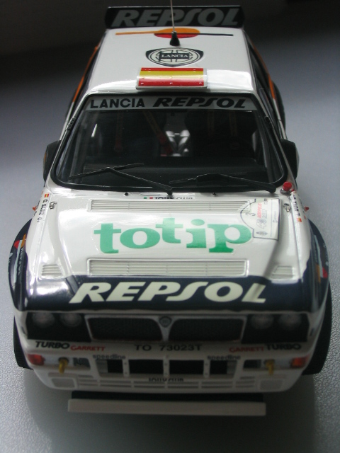 Lancia Repsol 036.jpg