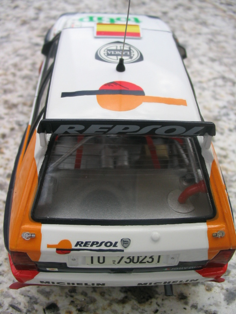 Lancia Repsol 025.jpg