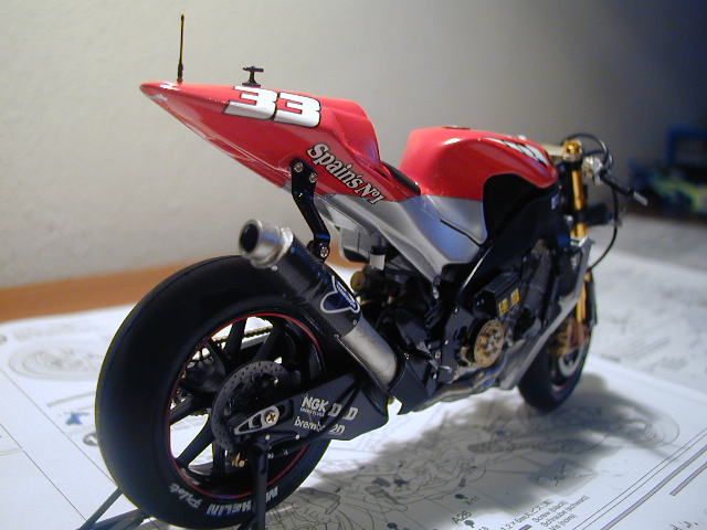 melandri 27.jpg
