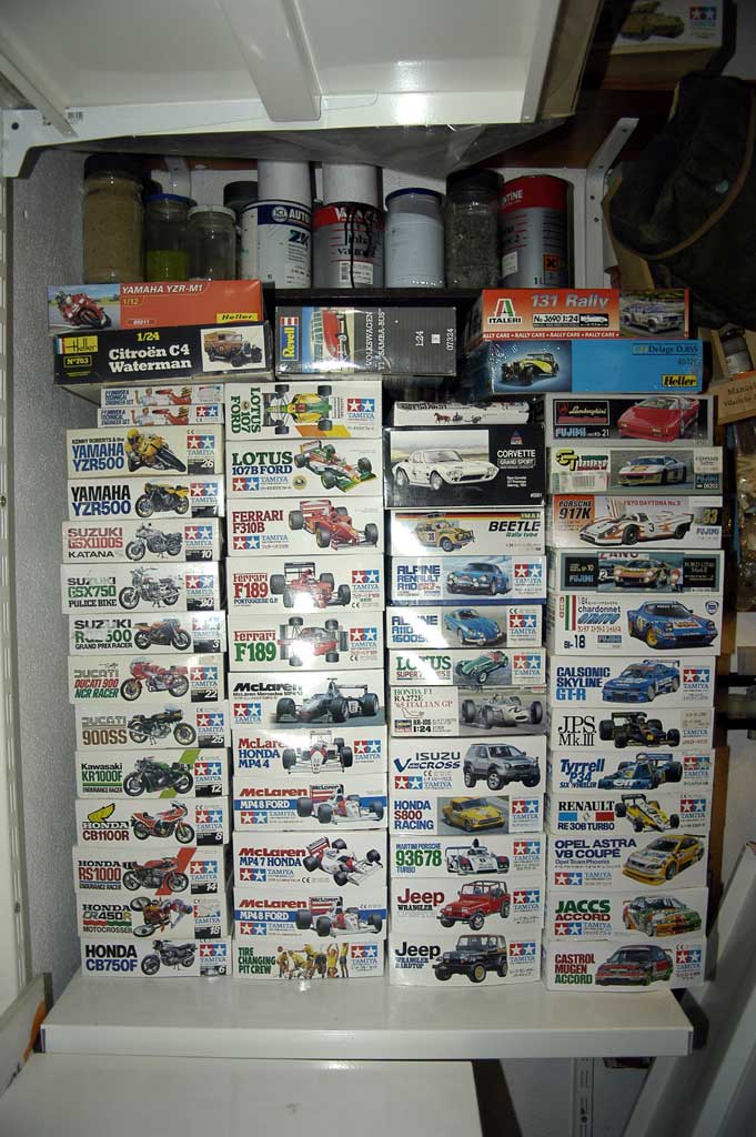 DSC9624kits.jpg