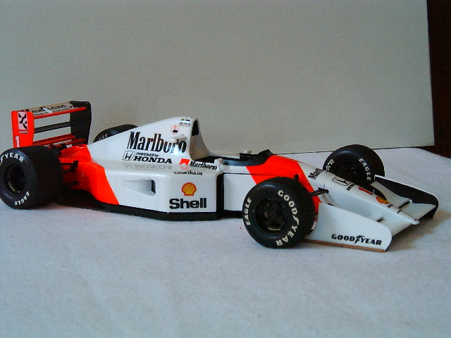 marcelo.teles.McLaren Mp 4.7.jpg