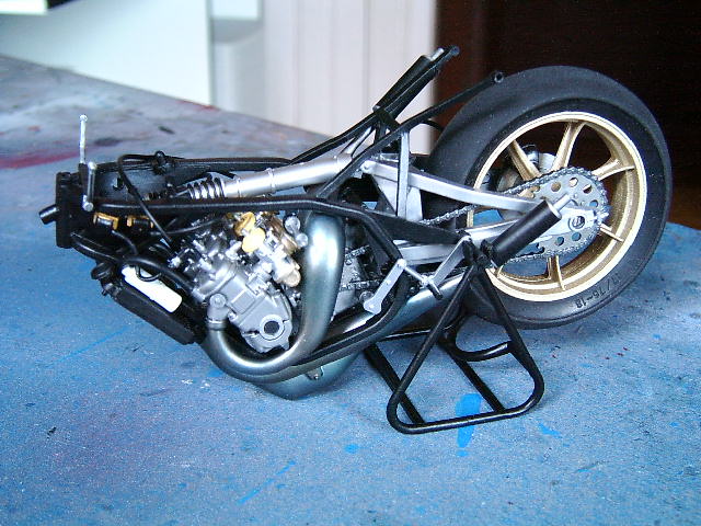 yzr500.mont 006.jpg