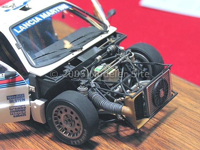 1LUG_LANCIA_RALLYE037_124_3.jpg