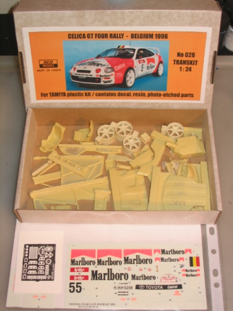 Celica GT-Four Marlboro 001.jpg