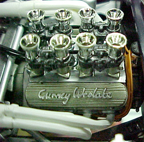 Motor Lola Gurney.jpg